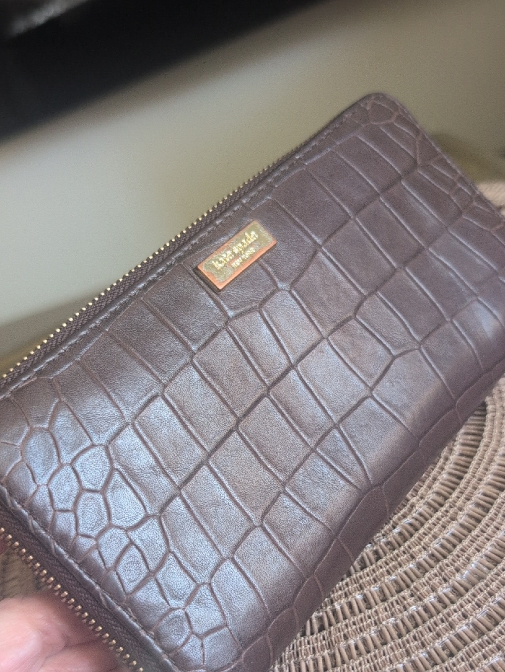 Kate Spade Dark Brown Croc-Embossed Zip Wallet with Gold Plaque